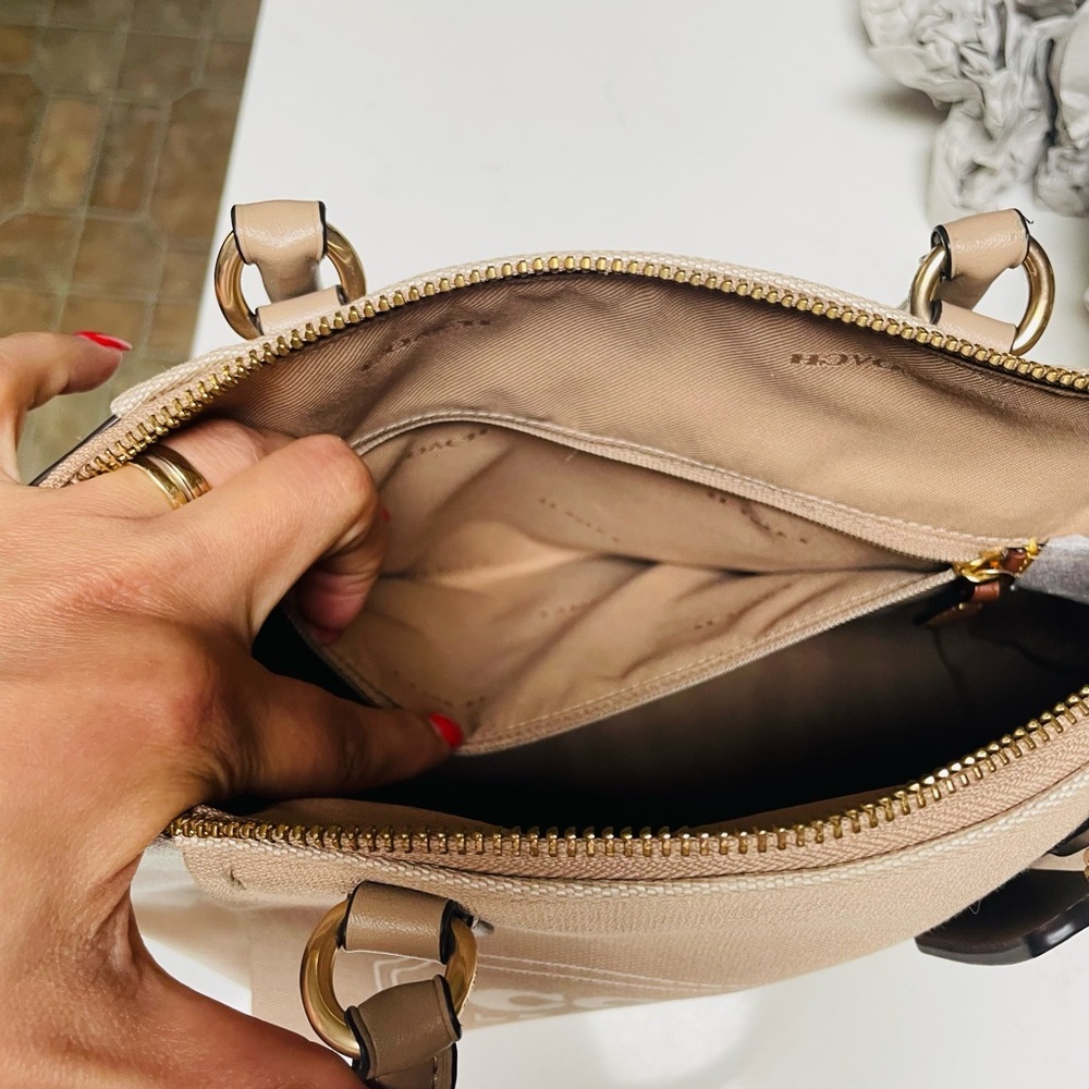 NWOT Coach Elise Satchel Bag - Picture 4 of 16